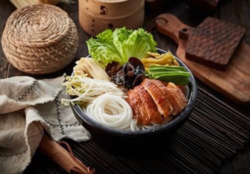 格朗合卤鸡米线菜品图片 格朗合卤鸡米线菜品图片
