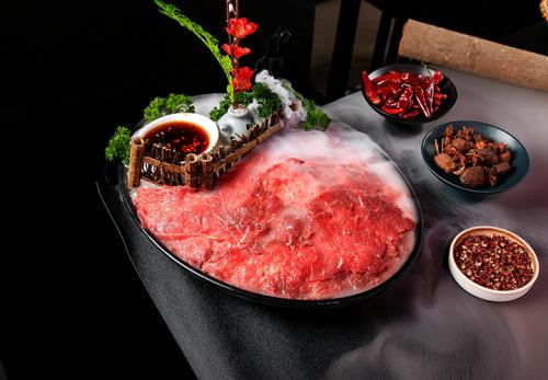 天府坝子火锅加盟店刺身牛肉菜品图 天府坝子火锅加盟店刺身牛肉菜品图
